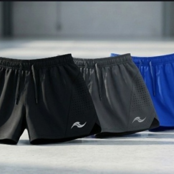 Pantalón Corto de Entrenamiento "Apex Kinetic". Movimiento sin restricciones para tus sesiones más exigentes.